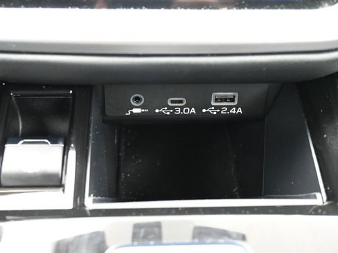 Used 2024 Subaru Outback Limited image 25