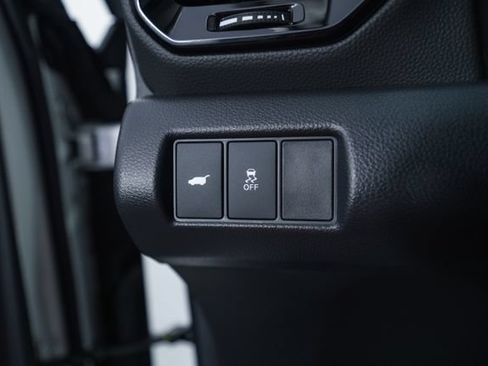 Used 2025 Honda Pilot Touring image 25