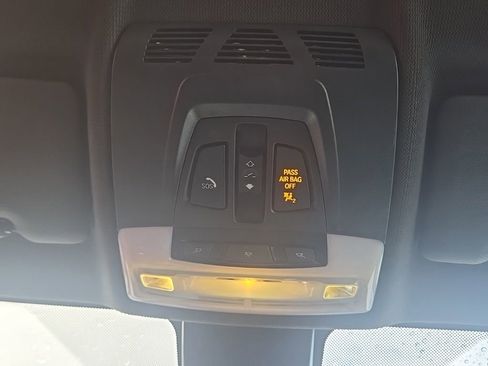 Used 2018 BMW M2 image 31