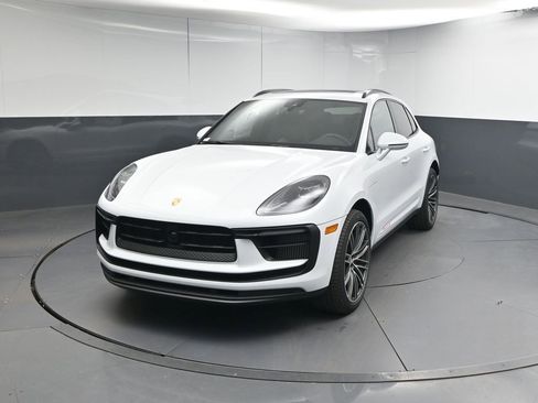 New 2026 Porsche Macan S AWD/4WD image 23