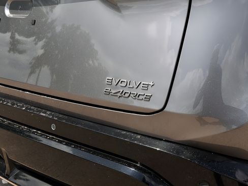 Used 2023 Nissan Ariya AWD image 29