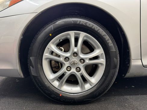 Used 2007 Toyota Solara SLE image 12