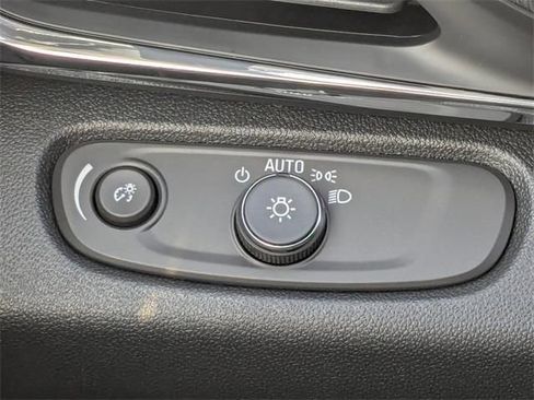 Used 2026 Buick Envista Preferred w/ Convenience I Package image 27