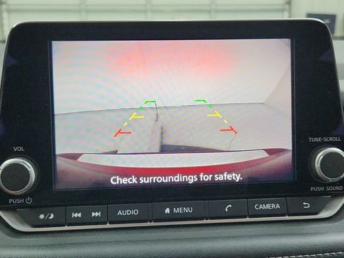 Used 2026 Nissan Rogue SV FWD image 28