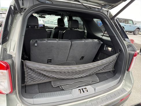 Used 2020 Ford Explorer Limited w/ Class III Trailer Tow Package AWD/4WD image 8