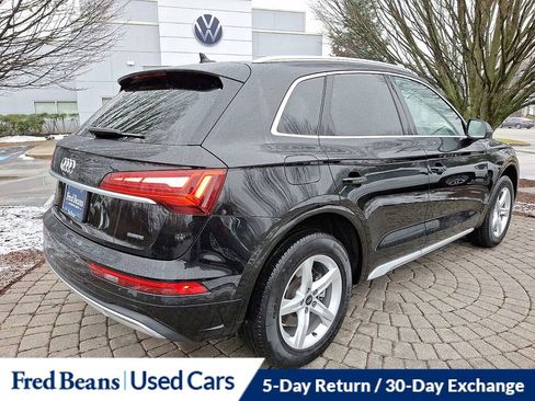 Used 2023 Audi Q5 2.0T Premium w/ Convenience Package image 6