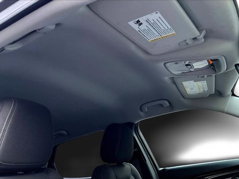 Used 2024 Chevrolet TrailBlazer LT image 19