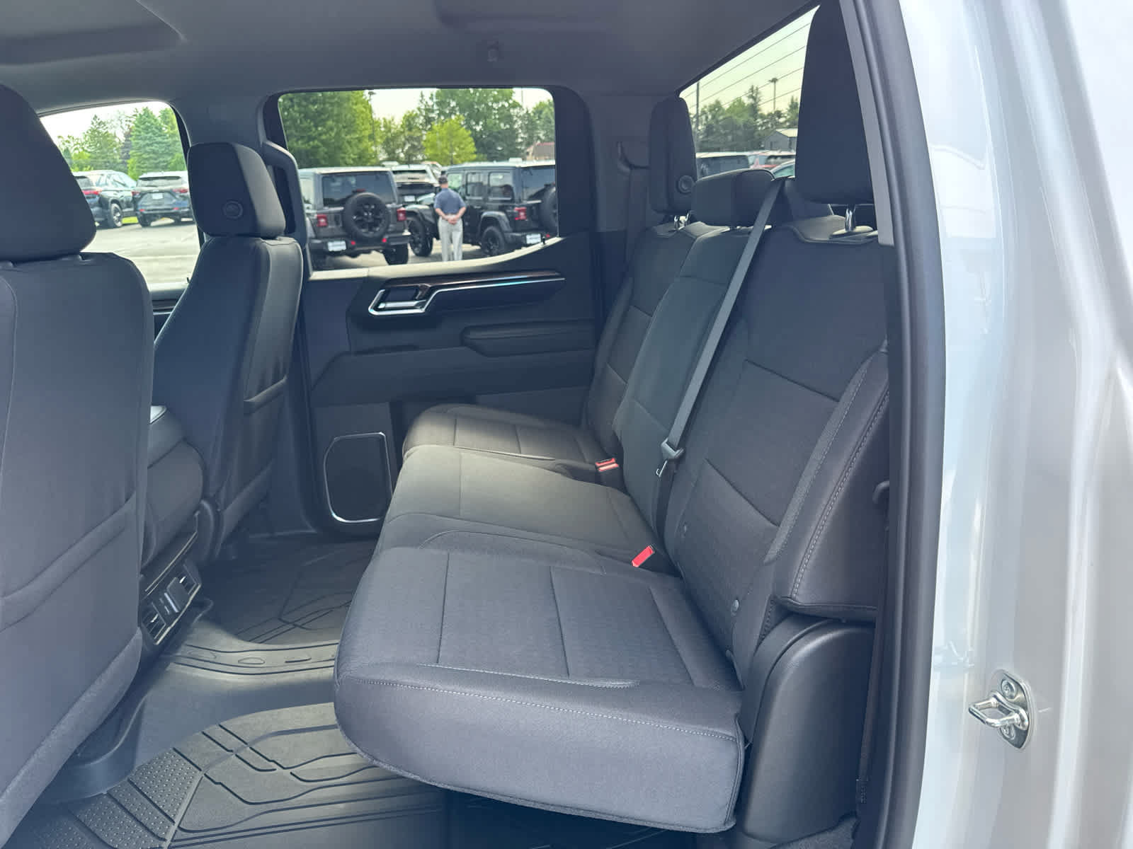 New 2026 Chevrolet Silverado 1500 RST w/ RST Select Package AWD/4WD image 16