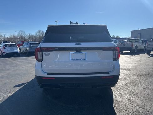 New 2026 Ford Explorer ST-Line w/ ST-Line Street Pack RWD image 4
