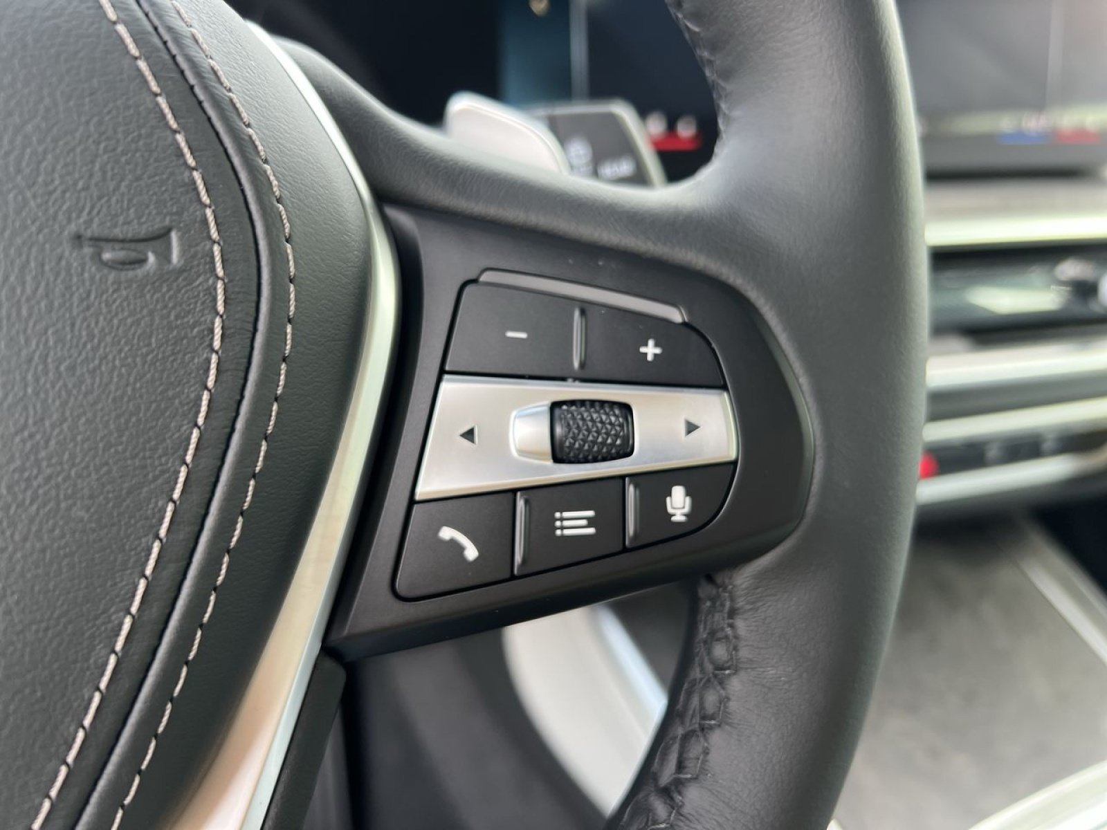New 2026 BMW X5 xDrive50e AWD/4WD image 29