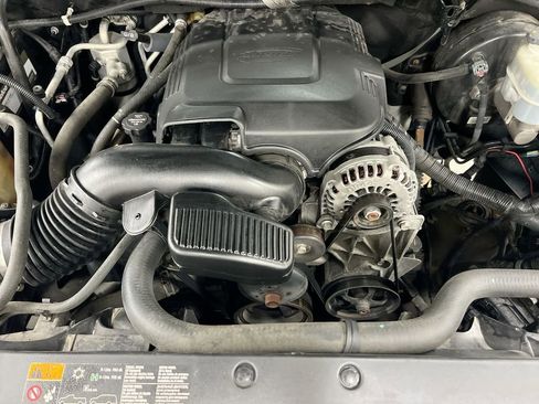 Used 2012 Chevrolet Tahoe LT image 24