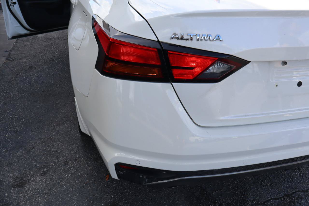 Used 2020 Nissan Altima 2.5 SR FWD image 35