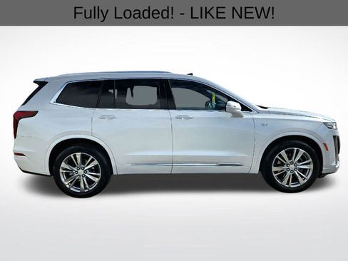 Used 2023 Cadillac XT6 Premium Luxury image 10