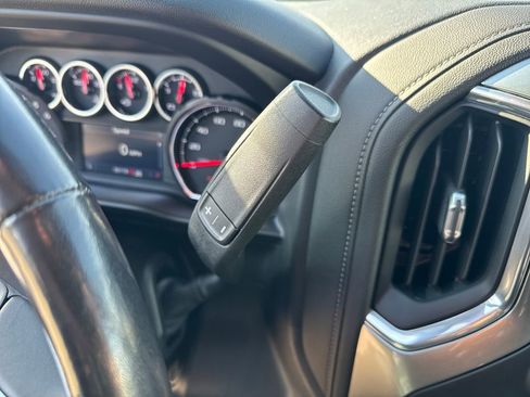 Used 2021 Chevrolet Silverado 1500 LT w/ Z71 Off-Road Package image 33