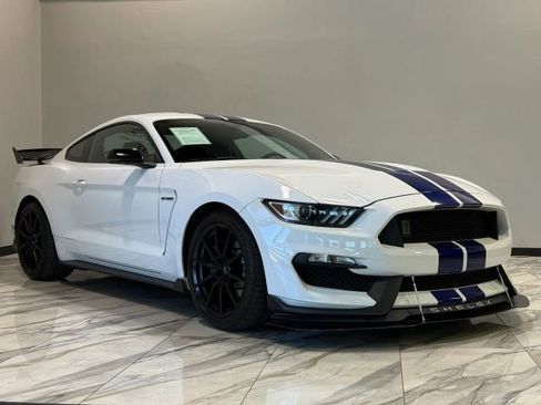 Used 2016 Ford Mustang Shelby GT350 w/ Technology Package RWD image 5
