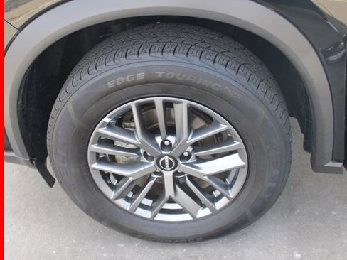 Certified 2024 Nissan Rogue S image 12