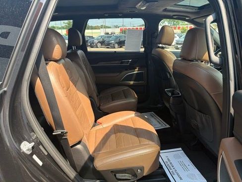 Used 2020 Kia Telluride SX w/ SX Prestige Package AWD/4WD image 23