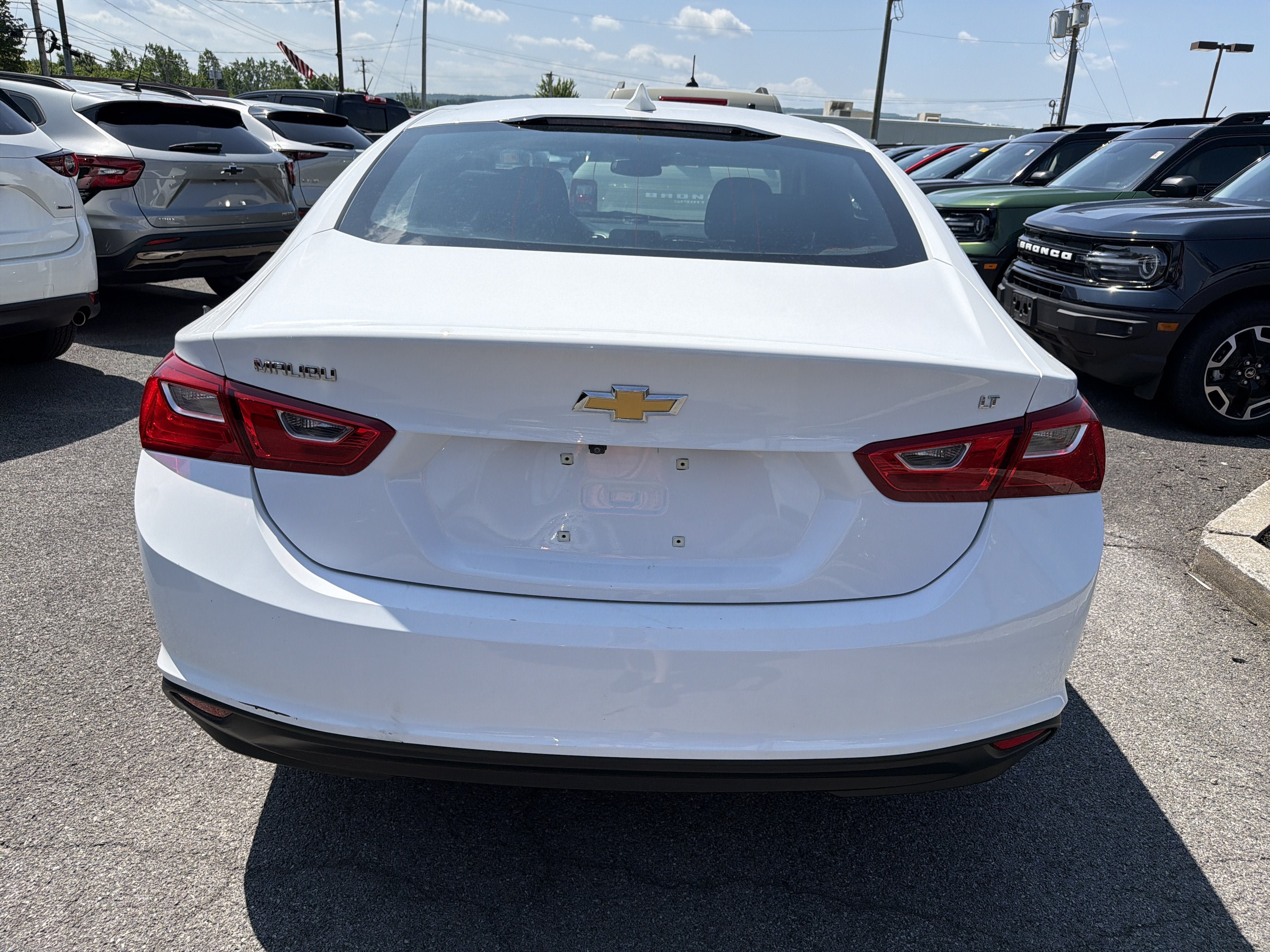 Used 2023 Chevrolet Malibu LT FWD image 5