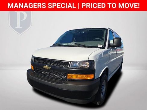 New 2025 Chevrolet Express 2500 w/ Driver Convenience Package image 12