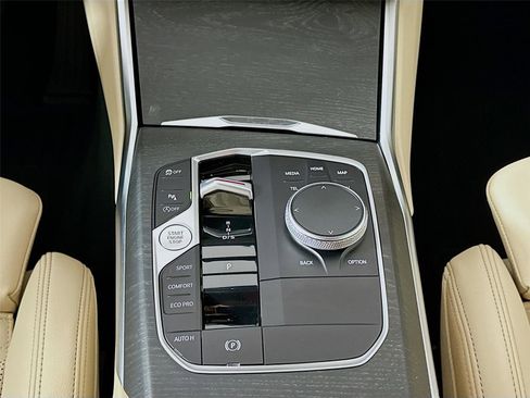 Certified 2023 BMW 330i xDrive 330i xDrive w/ Driving Assistance Package image 17