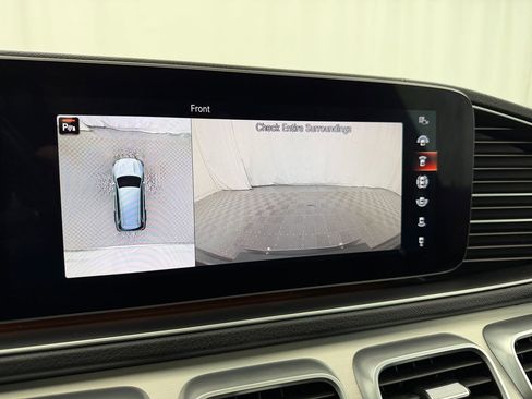 Used 2020 Mercedes-Benz GLS 450 4MATIC image 51