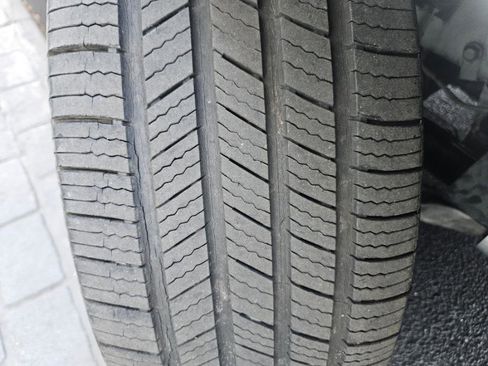 Used 2010 Cadillac DTS image 38