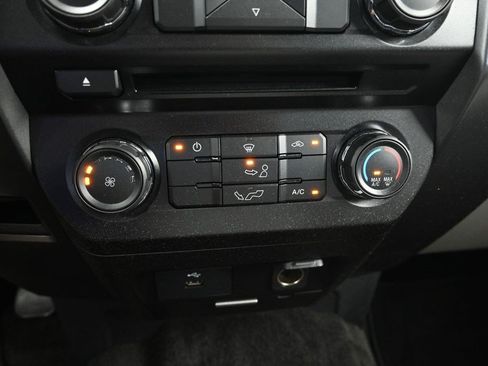 Used 2018 Ford F150 XLT RWD image 27