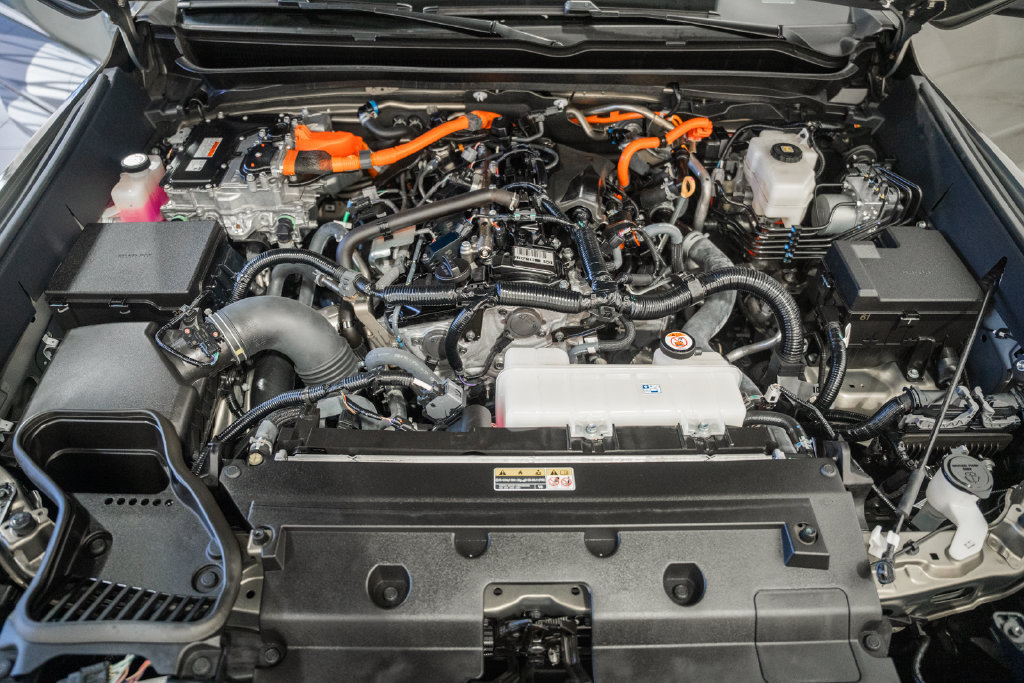 Certified 2025 Toyota Tacoma Limited AWD/4WD image 20