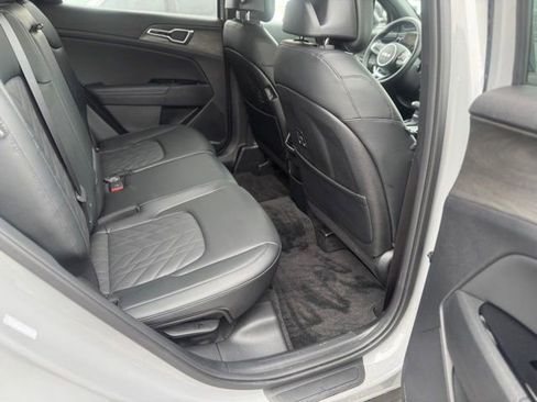 Used 2025 Kia Sportage X-Pro AWD/4WD image 14