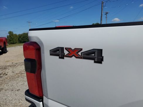 New 2026 Ford F250 XL w/ STX Appearance Package AWD/4WD image 6
