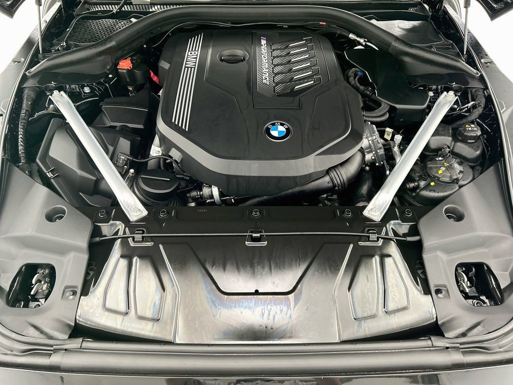 Used 2025 BMW Z4 M40i w/ Premium Package RWD image 31