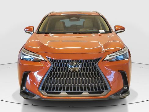 Used 2023 Lexus NX 350 AWD image 2