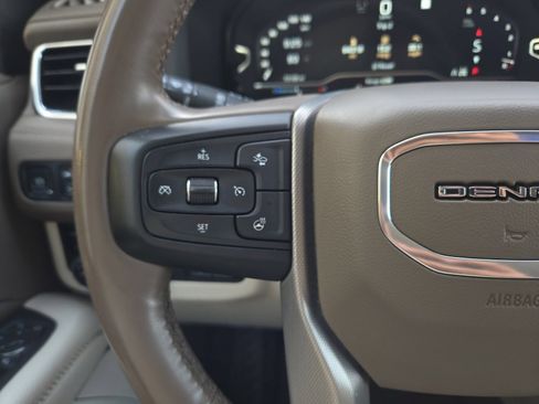 Used 2023 GMC Yukon Denali w/ Max Trailering Package AWD/4WD image 15