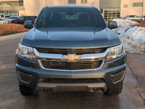 Used 2020 Chevrolet Colorado W/T w/ WT Convenience Package image 3