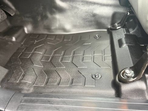 Used 2021 Toyota Tundra SR image 28