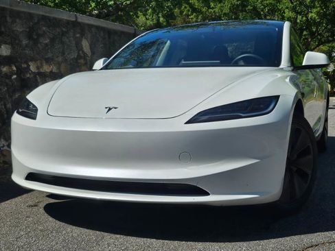 Used 2025 Tesla Model 3 Long Range RWD image 76