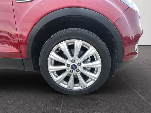 Used 2017 Ford Escape Titanium image 23