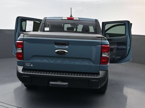 Used 2023 Ford Maverick Lariat w/ Lariat Luxury Package FWD image 29