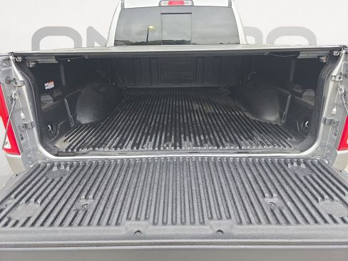 Used 2022 RAM 1500 Lone Star image 12