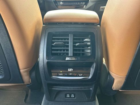 Used 2022 BMW X3 sDrive30i w/ Premium Package 2 (ZPA) RWD image 36