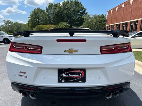 Used 2016 Chevrolet Camaro SS RWD image 26
