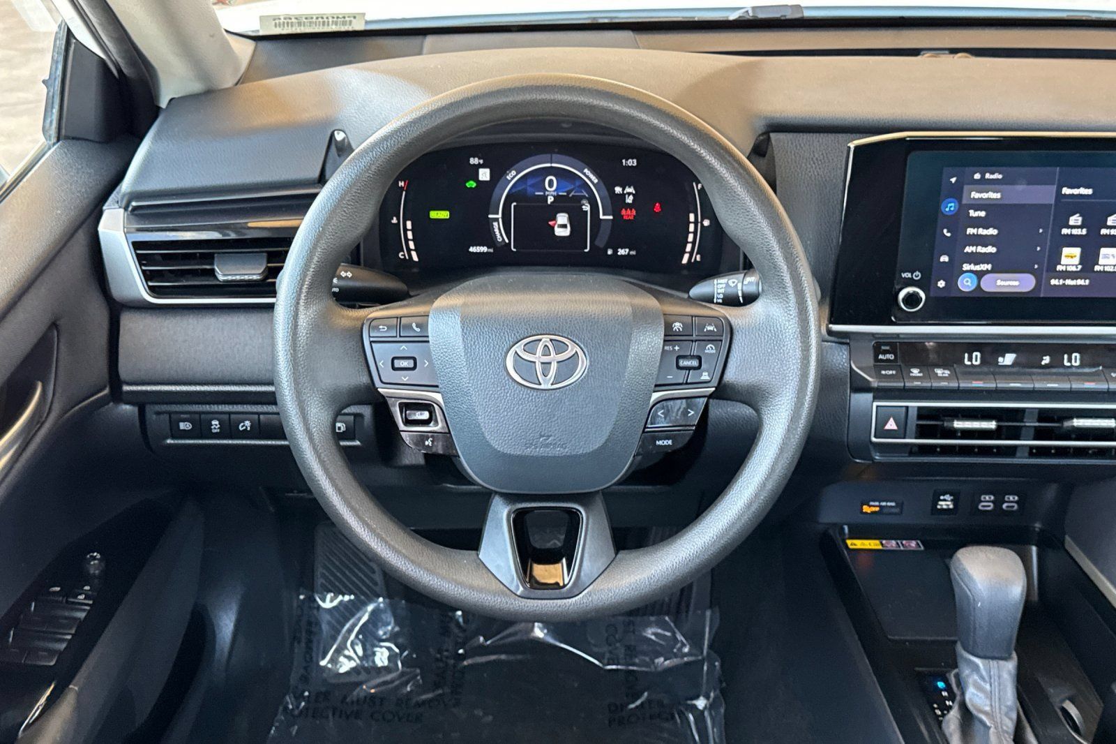 Used 2025 Toyota Camry LE FWD image 15