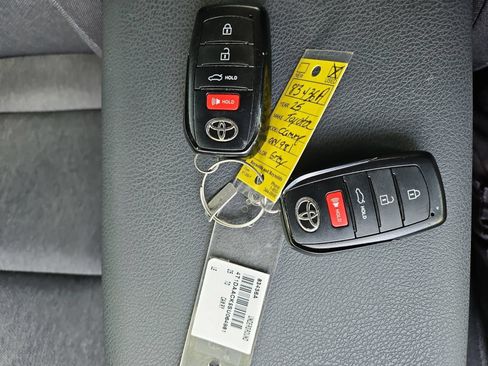 Used 2025 Toyota Camry LE w/ Convenience Package FWD image 21