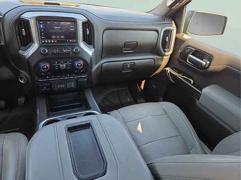 Used 2019 Chevrolet Silverado 1500 RST AWD/4WD image 12