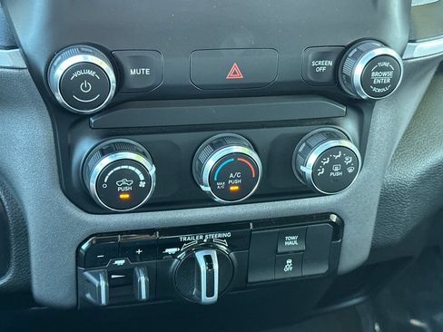 Used 2022 RAM 1500 Big Horn RWD image 18