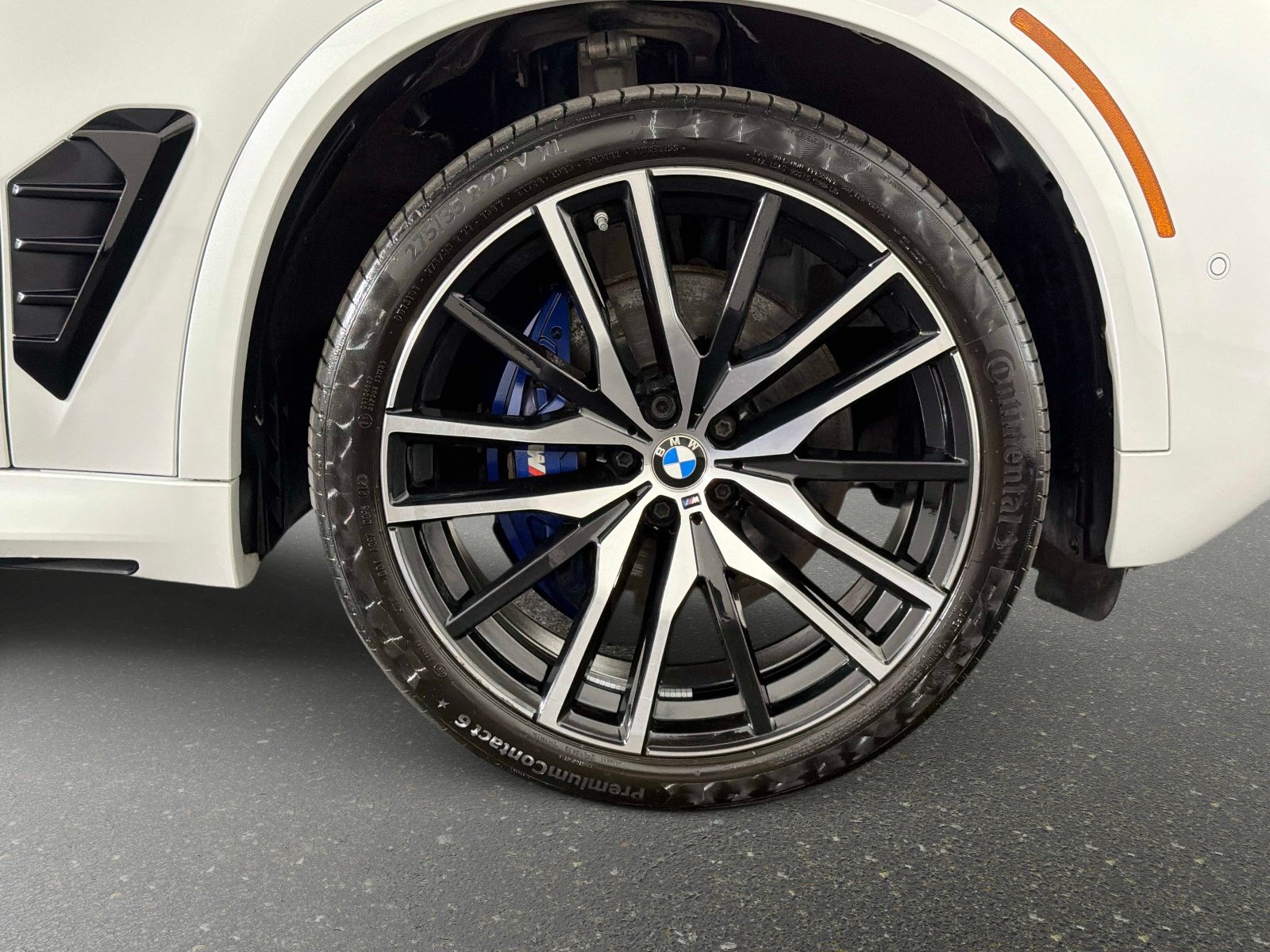 Used 2024 BMW X5 xDrive40i AWD/4WD image 18