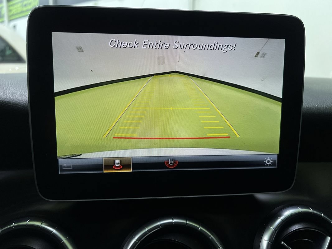 Used 2019 Mercedes-Benz CLA 250 4MATIC image 22