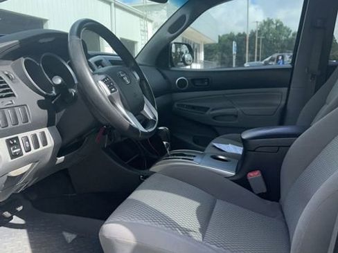 Used 2012 Toyota Tacoma PreRunner w/ SR5 Pkg RWD image 10