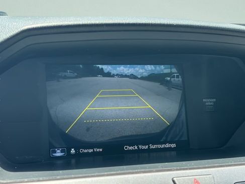 Used 2016 Honda Odyssey Touring image 29