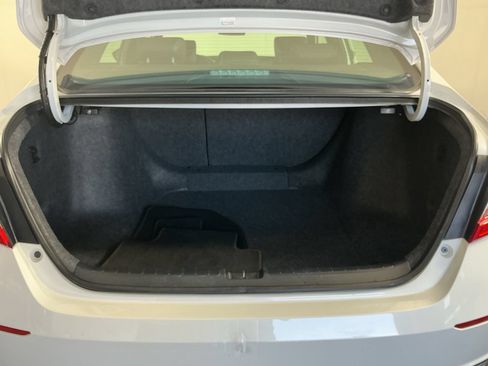 Used 2022 Honda Accord Sport image 18